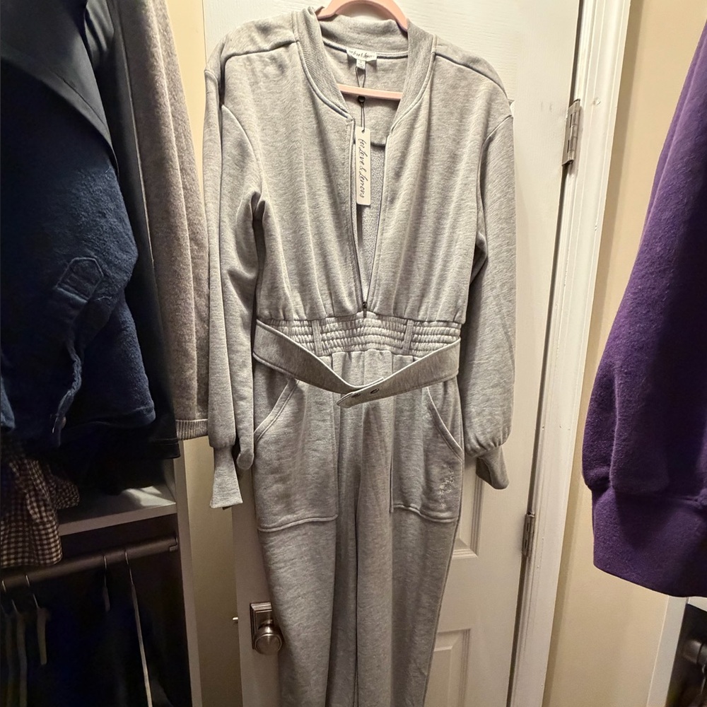 For Love And Lemons Heather Gray Zip-Up Top- BRAND NEW!